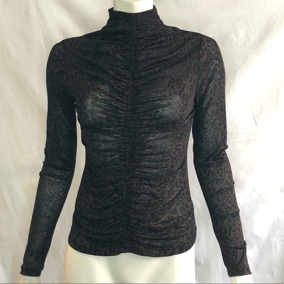 Dynamite woman’s rouched sheer leopard top size medium - Picture 9 of 14